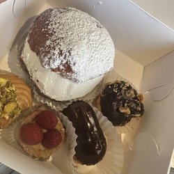Brunos Bakery