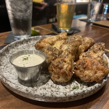 The Lounge Craft Kitchen + Cocktails - Truffle Parmesan Wings - Steakhouses Near Me - Edmond, Oklahoma