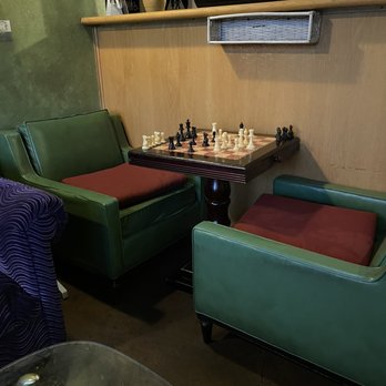 Conejo Coffee - Seating area - Coffee & Tea Near Me - Newbury Park, California Conejo Coffee - Seating area - Coffee & Tea Near Me - Newbury Park, California
