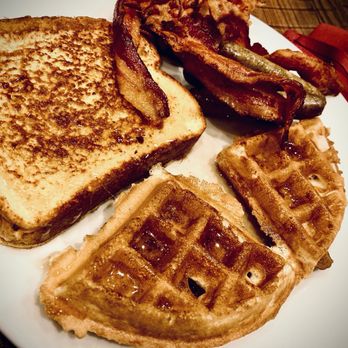 The Grand Buffet - Tough waffles but the French toast and bacon were good. - Buffets Near Me - Reno, Nevada