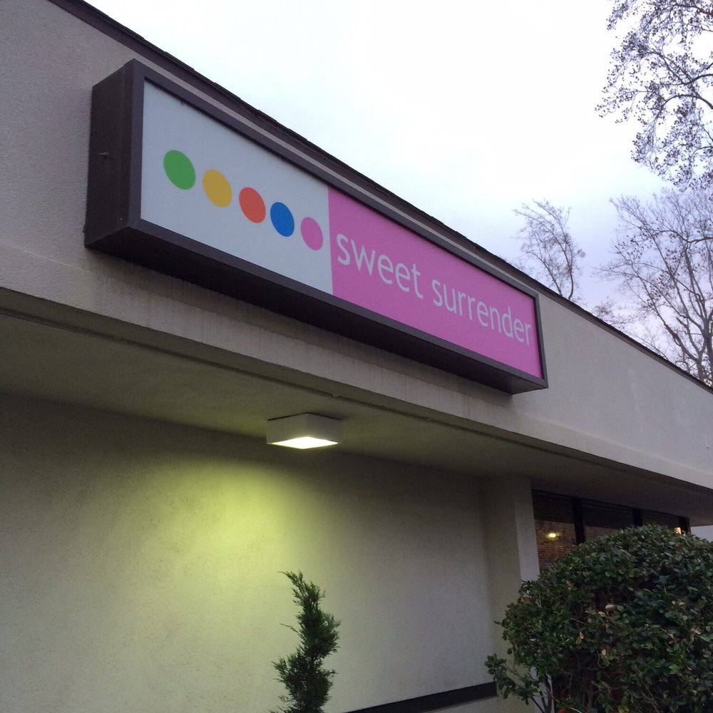 Sweet Surrender Bakery - Bakeries Near Me - Bakersfield, California Sweet Surrender Bakery - Bakeries Near Me - Bakersfield, California