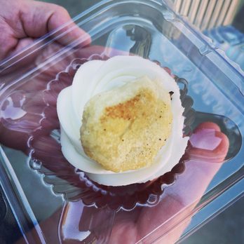The Littlest Bake Shop - Pancake cupcake (vegan) - Bakeries Near Me - Kansas City, Missouri