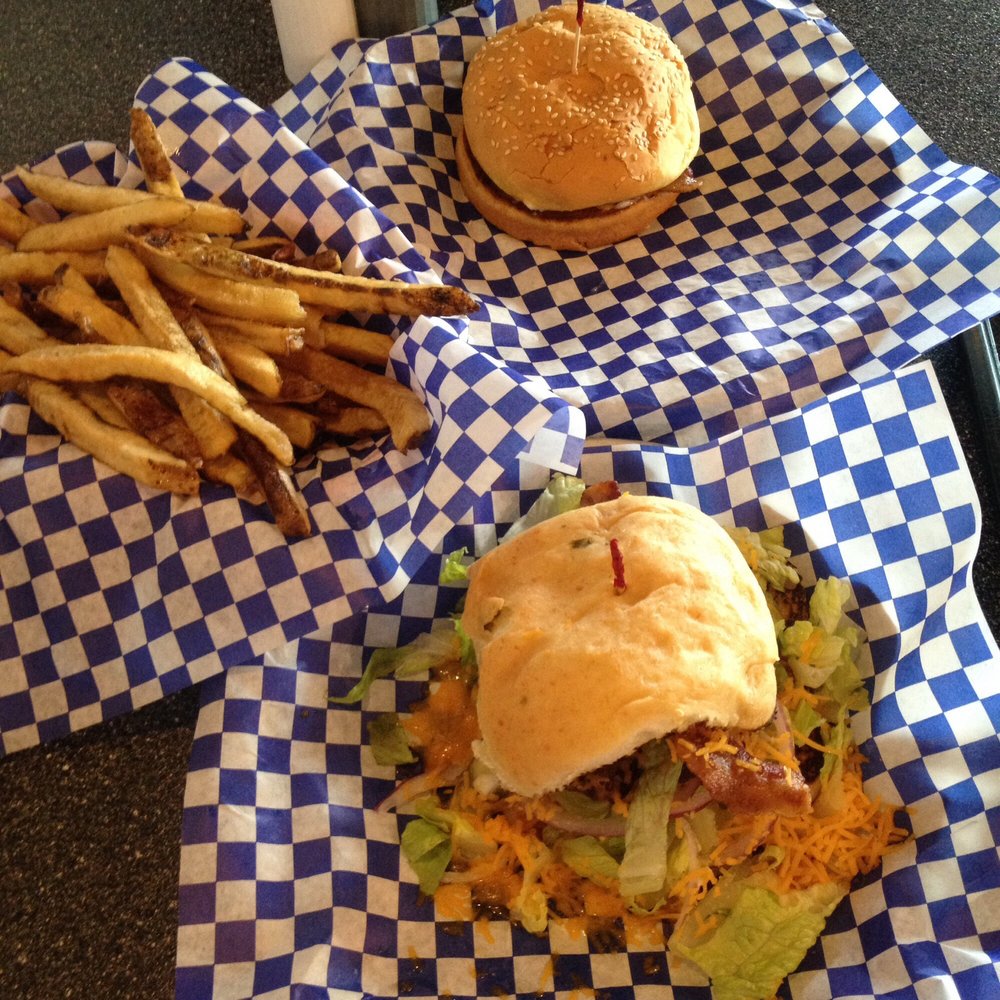 Daddio's Burger - Bacon cheddar burger in cheddar jalapeño bun with fresh cut fries . DELISH - Burgers Near Me - Beaumont, Texas