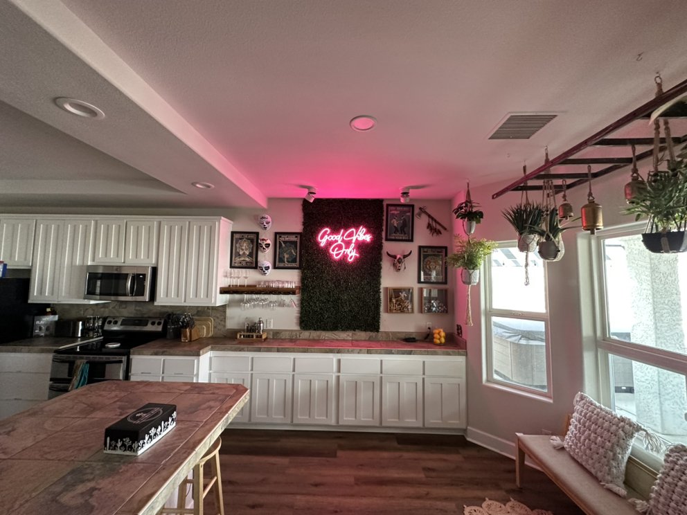 Slide of Hi Desert STR Pros