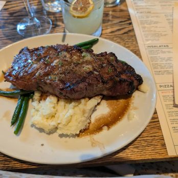 Casadoro - steak - Cocktail Bars Near Me - Newington, Connecticut