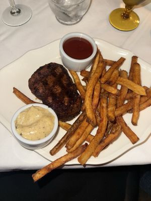 Slater's Steakhouse by null