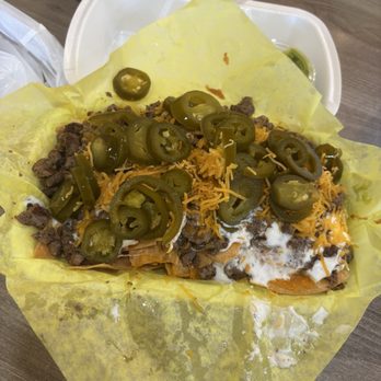 Alfonso’s Mexican Food - Super Nachos with jalapeños - Mexican Near Me - Prescott, Arizona