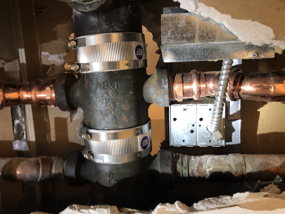 Slide of Sanders Home Renovations