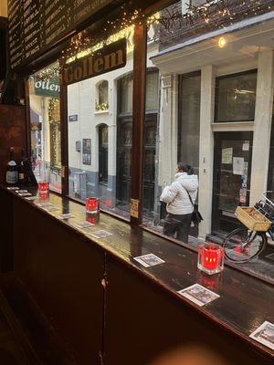 Cafe Gollem Raamsteeg by null