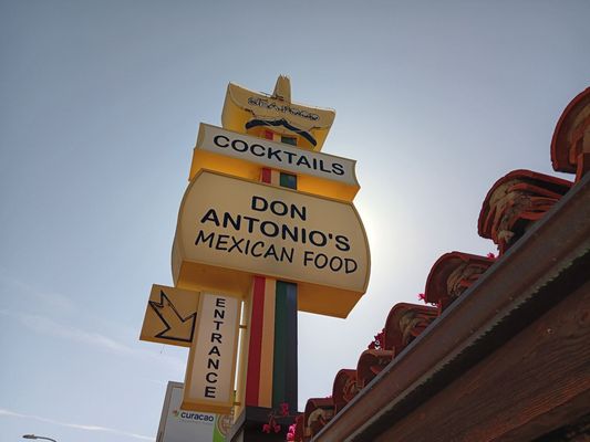 Don Antonio's by null