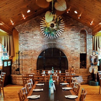 Ventura's Offshore Cafe - Interior - New American Near Me - Northfield, New Jersey