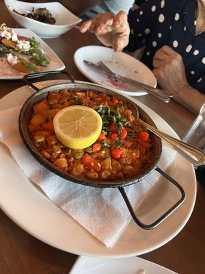 Eclipse di Luna - Alpharetta by null