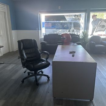 Auto Glass Five Stars - Auto Glass Services Near Me - Hayward , California Auto Glass Five Stars - Auto Glass Services Near Me - Hayward , California
