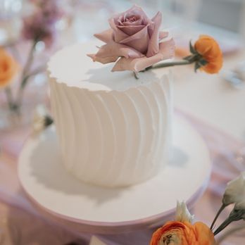 Blooms By Elly - Floral Designers Near Me Blooms By Elly - Floral Designers Near Me