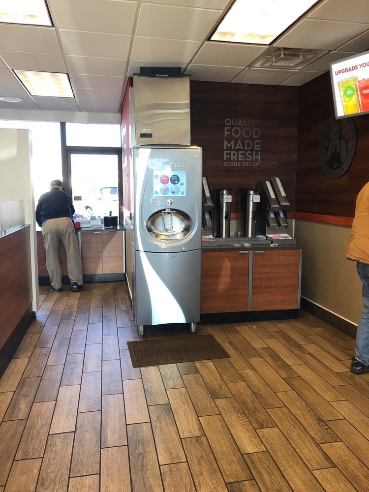 WENDY’S Updated September 2024 21 Reviews 2501 North Vermillon