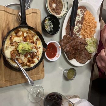 Lupita's Home Style Cocina - Food Delivery Services Near Me - Modesto, California Lupita's Home Style Cocina - Food Delivery Services Near Me - Modesto, California