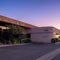Valley Foot & Ankle Specialty Providers - Valley Foot & Ankle Specialty Providers 6145 N Thesta St. front office building
