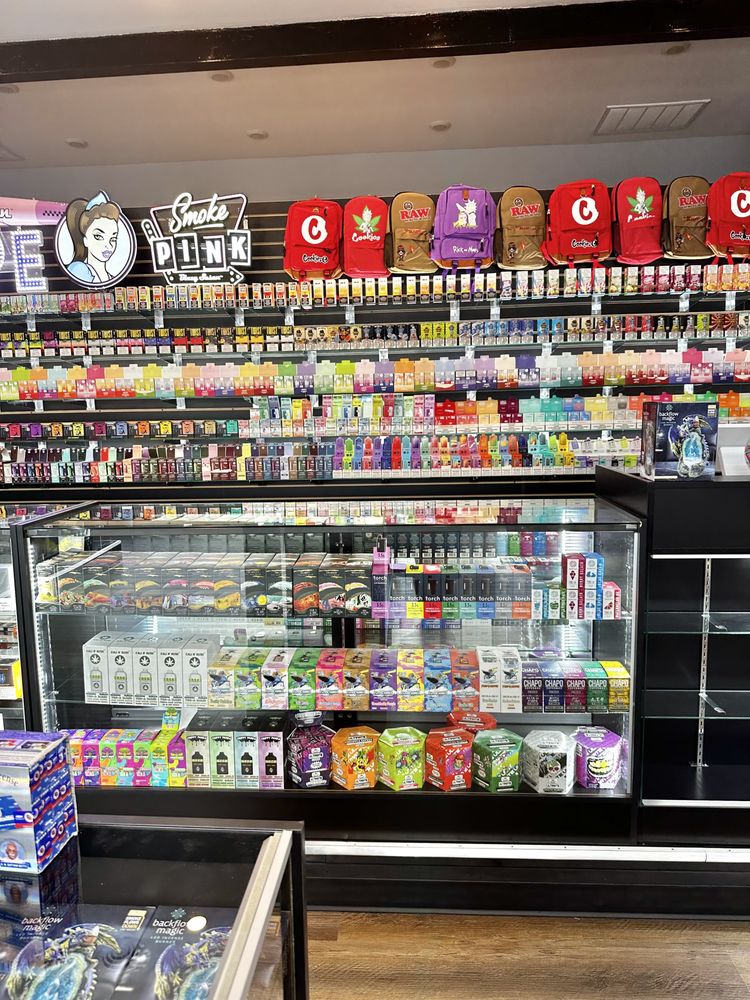 CLOUD KING AND VAPE Updated August 2024 1562 US 31 W