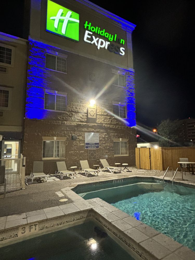 Holiday Inn Express San Antonio-Airport - wedding in San Antonio, TX