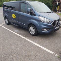 Buzz Cars Brandon - Our 8 seater, very popular for Airport transfers