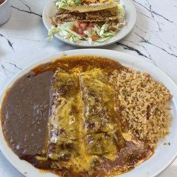 Mi Patron Mexican Restaurant - Ordered #3 combo. Huge portions and delicious too! - Breakfast & Brunch Near Me - San Marcos, Texas Mi Patron Mexican Restaurant - Ordered #3 combo. Huge portions and delicious too! - Breakfast & Brunch Near Me - San Marcos, Texas