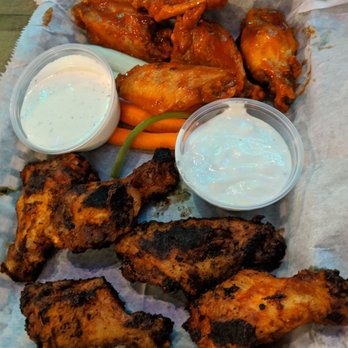 Moosehead Grill - Uncle Donnie's Famous Blackened and Killer B's - American Near Me - Charlotte, North Carolina Moosehead Grill - Uncle Donnie's Famous Blackened and Killer B's - American Near Me - Charlotte, North Carolina
