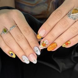 Queen Spa