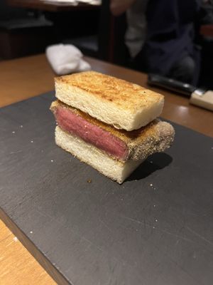 Yoroniku Ebisu by null