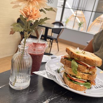Miam Cafe - Miam club - Coffee & Tea Near Me - Coral Gables, Florida