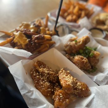 Fire Wings Oakland - Peanut butter wings, dragon wings, and chili cheese fries - Chicken Wings Near Me - Oakland, California Fire Wings Oakland - Peanut butter wings, dragon wings, and chili cheese fries - Chicken Wings Near Me - Oakland, California