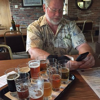 Valley Vineyards - Here is the best flight deal in town. 10 for $10 - Wineries Near Me - Morrow, Ohio Valley Vineyards - Here is the best flight deal in town. 10 for $10 - Wineries Near Me - Morrow, Ohio
