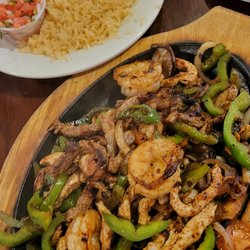 El Vaquero’s - Mixed Fajitas