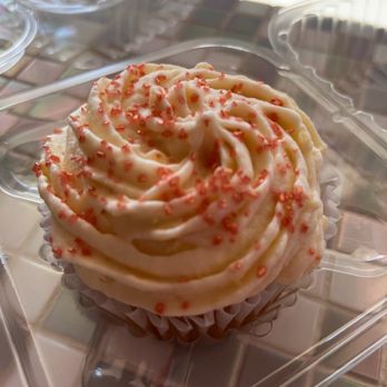 Colossal Cupcakes - North Olmsted - Carrot Cake - Bakeries Near Me - North Olmsted, Ohio Colossal Cupcakes - North Olmsted - Carrot Cake - Bakeries Near Me - North Olmsted, Ohio