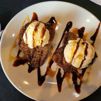 Vizo's African Bar & Restaurant - Nana's Cake - African Near Me - Lubbock, Texas