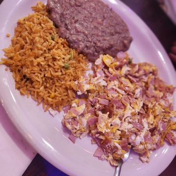 Mecres Mexican Food - Mexican Near Me - Hesperia, California