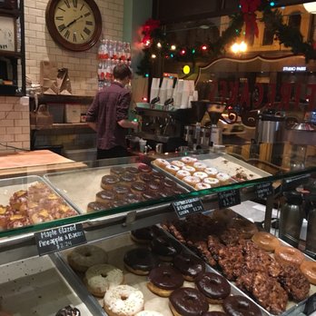 Firecakes Donuts - Cute and festive little donut shop... great for a quick sweet snack - Bakeries Near Me - Chicago, Illinois
