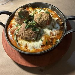 Vanda Cucina - Gnocchi with meatballs