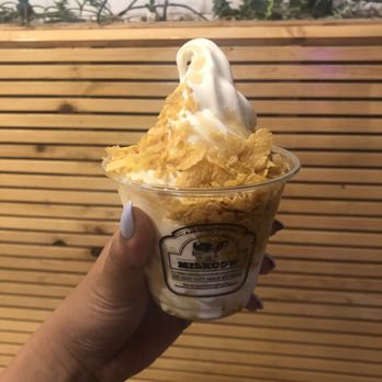 Sweet Cow Cafe - Milk and honey soft serve with added corn flakes - Ice Cream & Frozen Yogurt Near Me - Pasadena, California Sweet Cow Cafe - Milk and honey soft serve with added corn flakes - Ice Cream & Frozen Yogurt Near Me - Pasadena, California