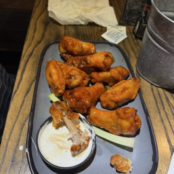 WINGERS Restaurant - Wings - American Near Me - West Jordan, Utah WINGERS Restaurant - Wings - American Near Me - West Jordan, Utah