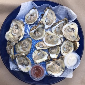I Got Your Crabs - Fresh oysters - Seafood Near Me - Kitty Hawk, North Carolina