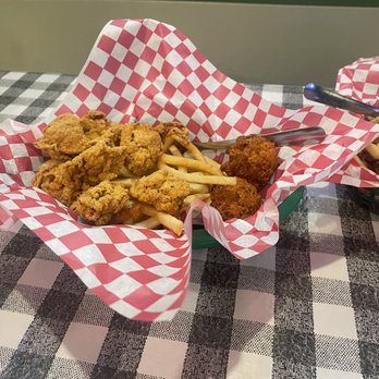 Flying Fish - Fried Oysters - Seafood Near Me - Little Rock, Arkansas
