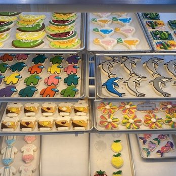 Pastries A-La-Carte - Bakeries Near Me - Pittsburgh, Pennsylvania