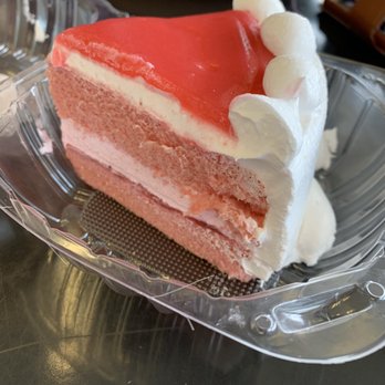 Elite Bakery - Guava cake slice - Bakeries Near Me - Union City, California Elite Bakery - Guava cake slice - Bakeries Near Me - Union City, California