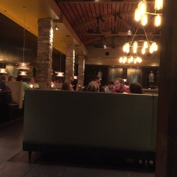 P.F. Chang's - Asian Fusion Near Me - Baton Rouge, Louisiana