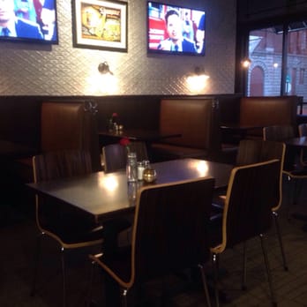 Copper Kettle - Seating around the restaurant. - Burgers Near Me - Dubuque, Iowa