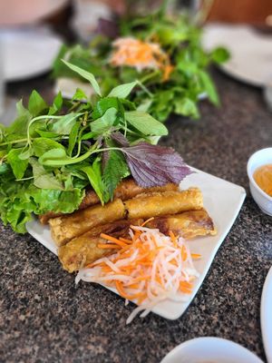CƠM TẤM ĐÀO VIÊN by null