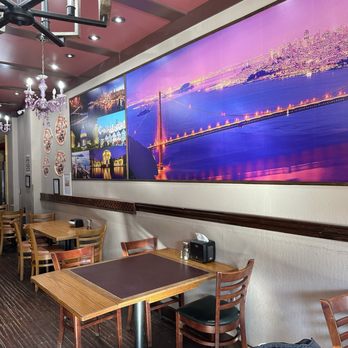 Chico's Pizza - Dining area - Pizza Near Me - San Francisco, California