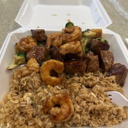 Hibachi shrimp and steak dinner