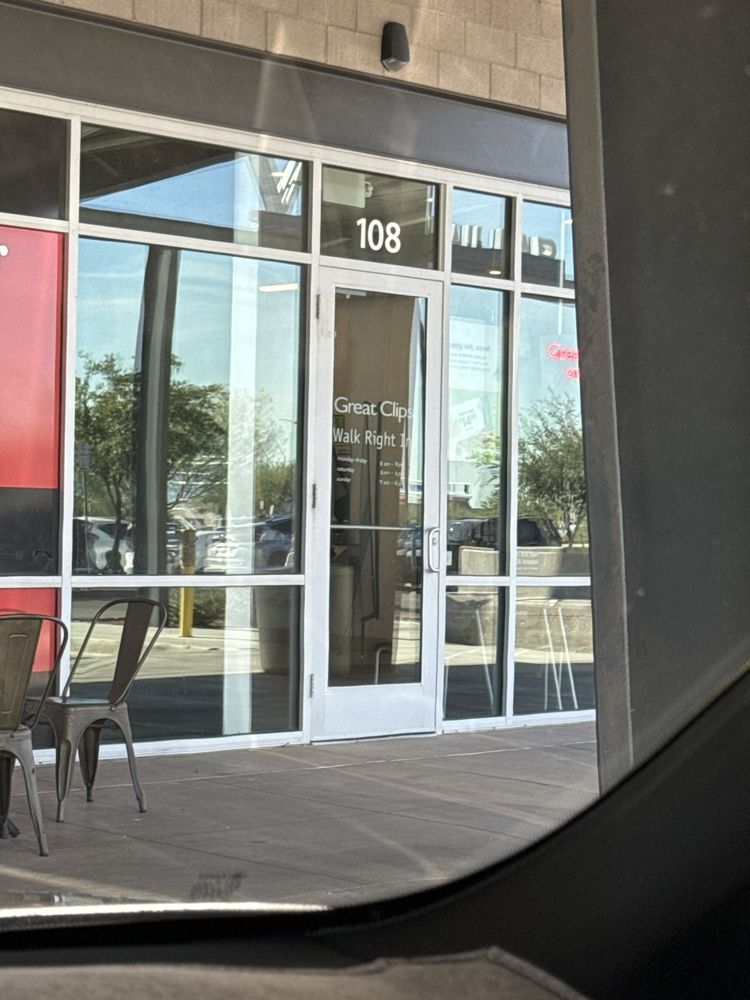 GREAT CLIPS Updated June 2024 12 Photos & 24 Reviews 14175 W