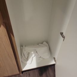 Dirty towels Dirty towels